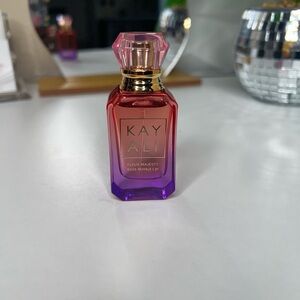 Kayali Fleur Majesty Rose Royale | 31